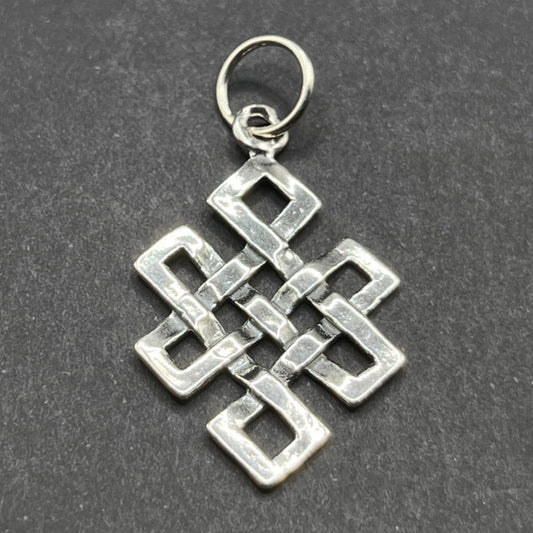 Colgante Nudo Sin Fin 30MM