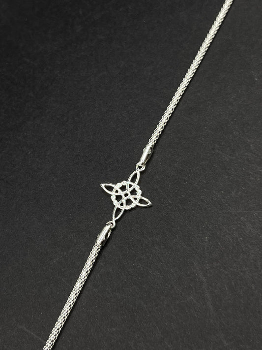 Pulsera Nudo de Bruja Cadena