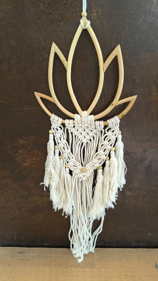 Atrapasueño Flor Loto Macramé