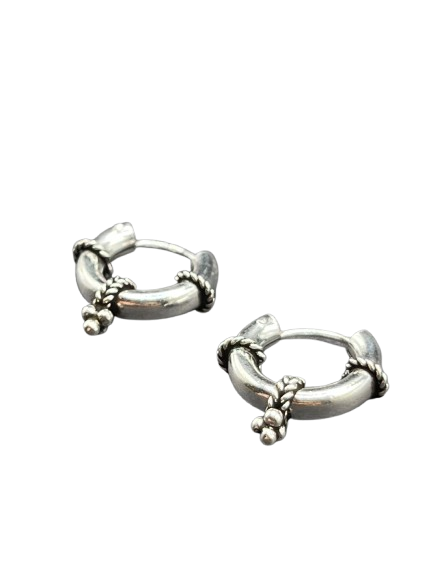 Argolla Hindú Cadenas Uvitas 16MM