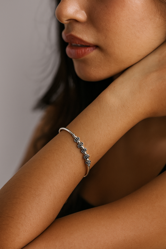 Pulsera Semirríga 6 Ruedas