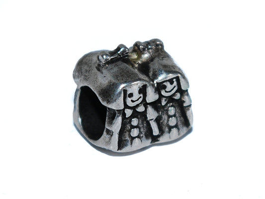 Charm Hermanas