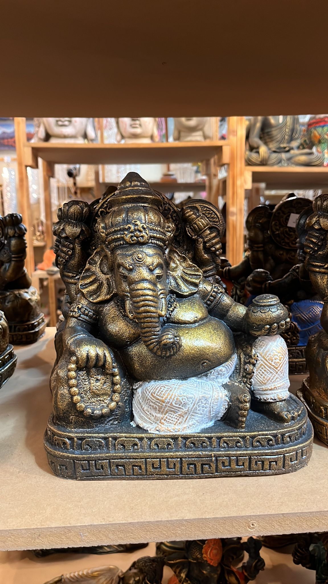 Ganesha Tumbada Semi