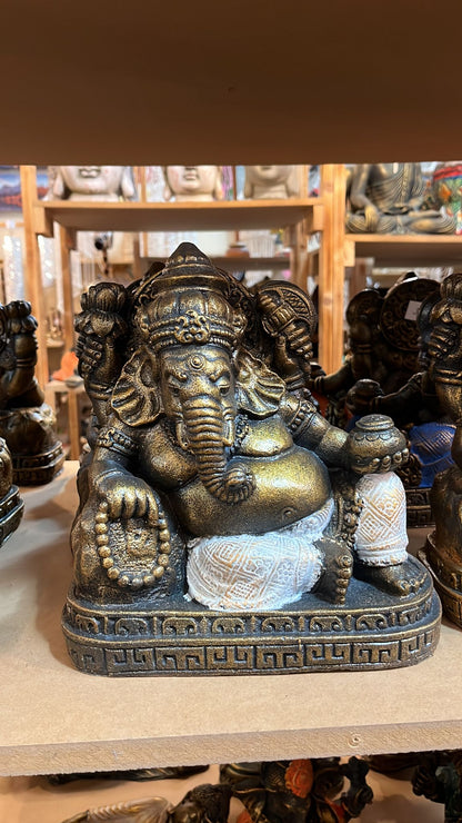 Ganesha Tumbada Semi