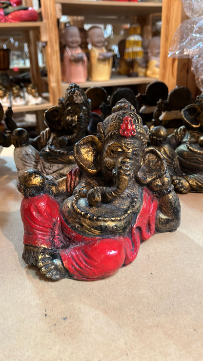 Ganesha Tumbada 15CM