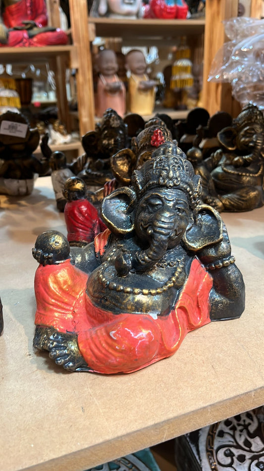 Ganesha Tumbada 15CM