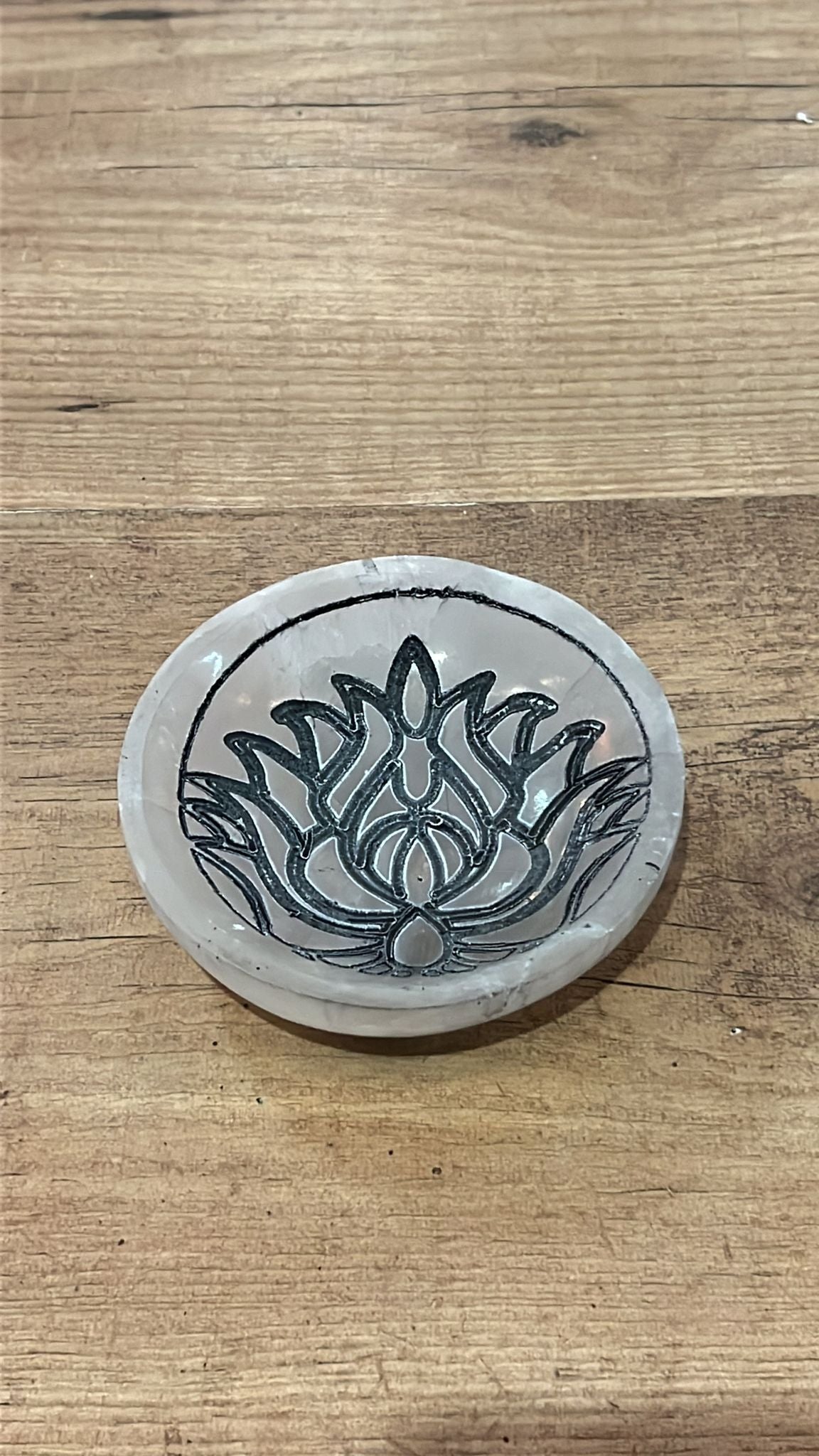 Cuenco Selenita Flor de Loto