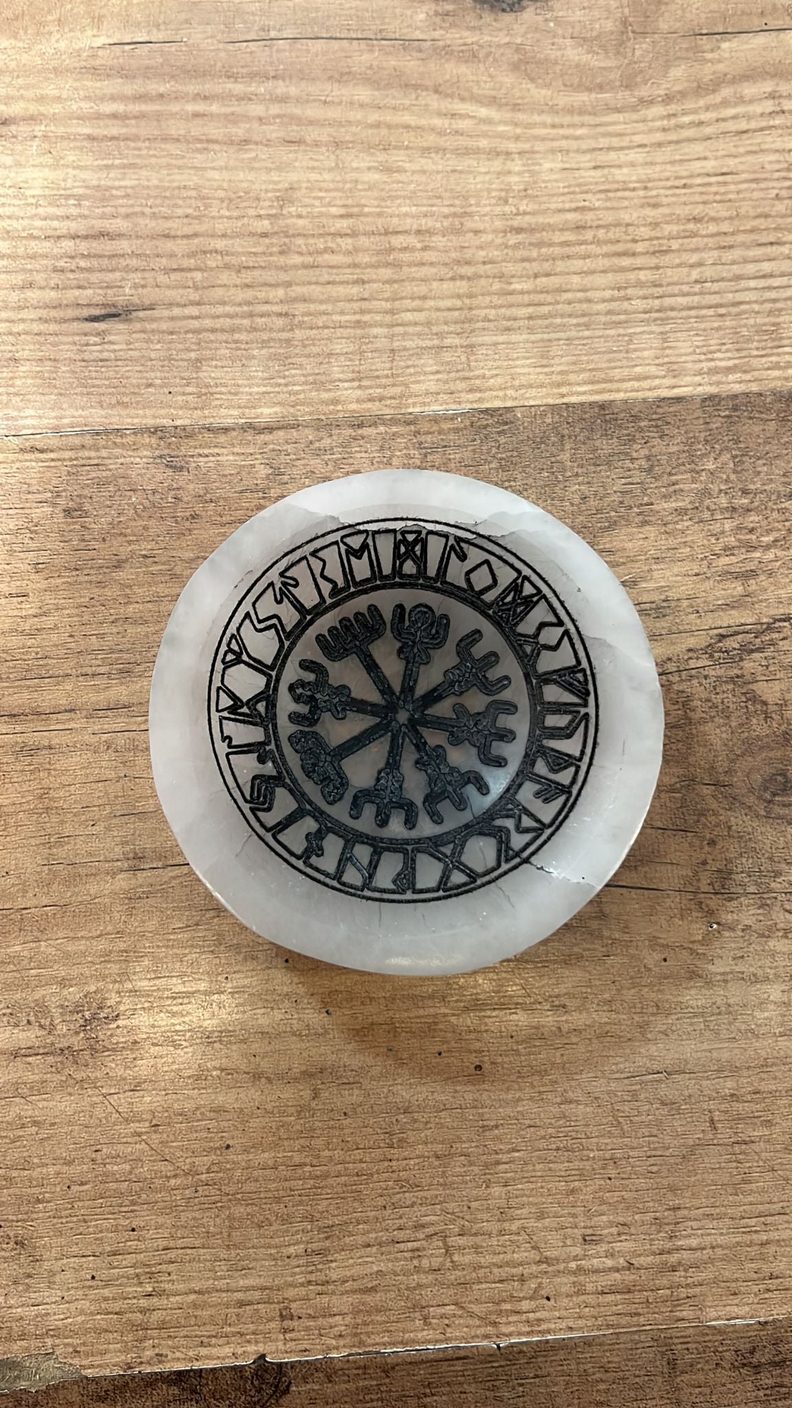 Cuenco de Selenita Runas