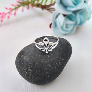 Anillo Flor de Lis Plata